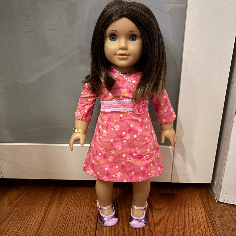 American Girl Doll Chrissa Maxwell 2009 Girl of the year
